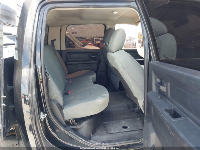 45595819 :رقم المزاد ، 3C63RRGL7DG616200 vin ، 2013 Ram 3500 Tradesman مزاد بيع