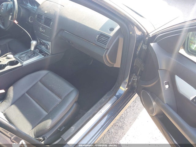 45595821 :رقم المزاد ، WDDGF54X69R042138 vin ، 2009 Mercedes-benz C 300 Sport مزاد بيع
