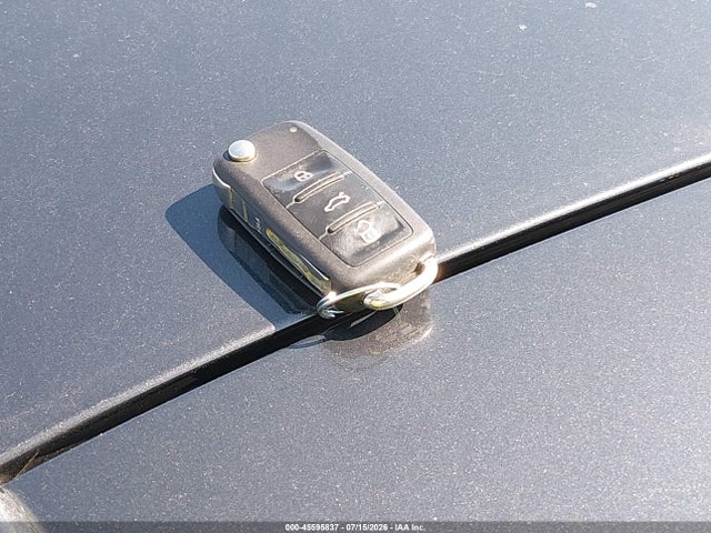 2012 Volkswagen Gti 2-door მანქანა იყიდება აუქციონზე, vin: WVWFV7AJ3CW244593, აუქციონის ნომერი: 45595837