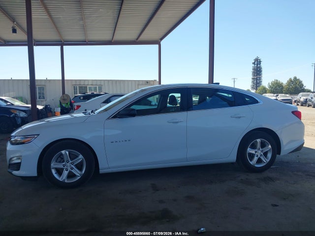 1G1ZC5ST2LF134568 Chevrolet Malibu Fwd 1fl