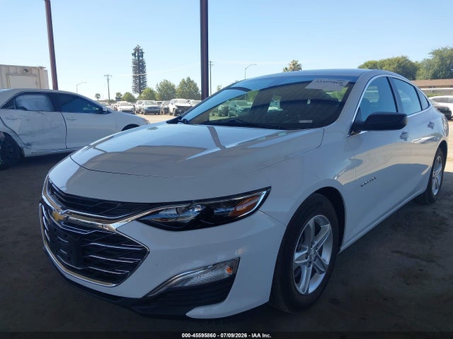 1G1ZC5ST2LF134568 Chevrolet Malibu Fwd 1fl