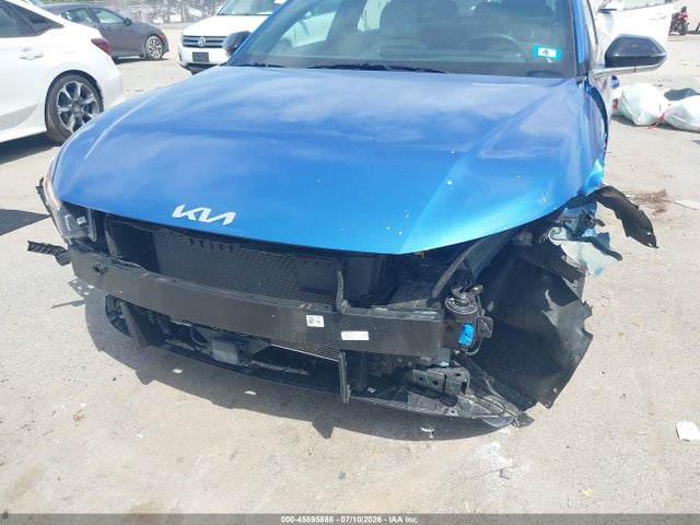 45595888 :رقم المزاد ، 3KPFW4DE7SE046022 vin ، 2025 Kia K4 Gt-line مزاد بيع