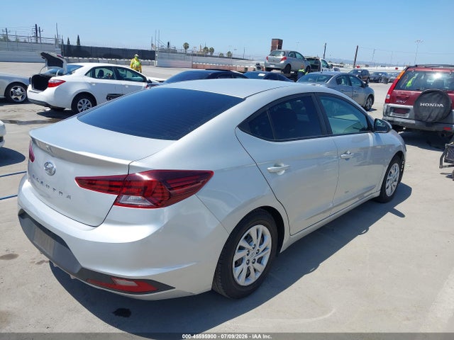 Hyundai ELANTRA SE 2019 5NPD74LF9KH454998 Image 4
