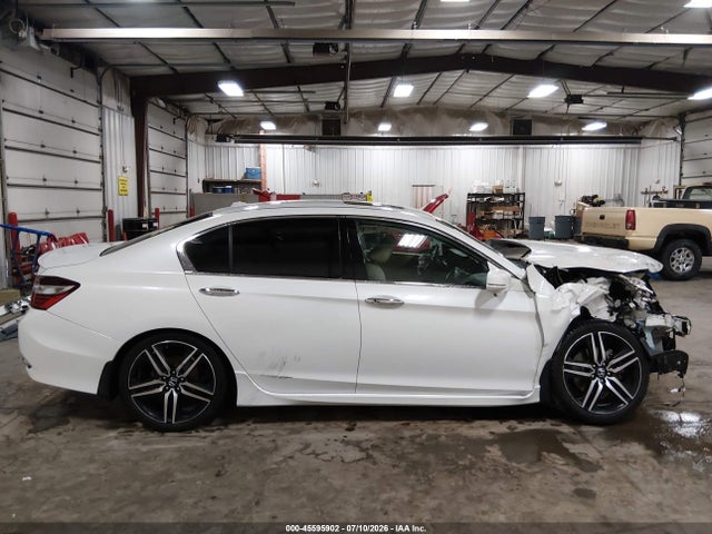 2017 Honda Accord Touring V6 მანქანა იყიდება აუქციონზე, vin: 1HGCR3F90HA012683, აუქციონის ნომერი: 45595902