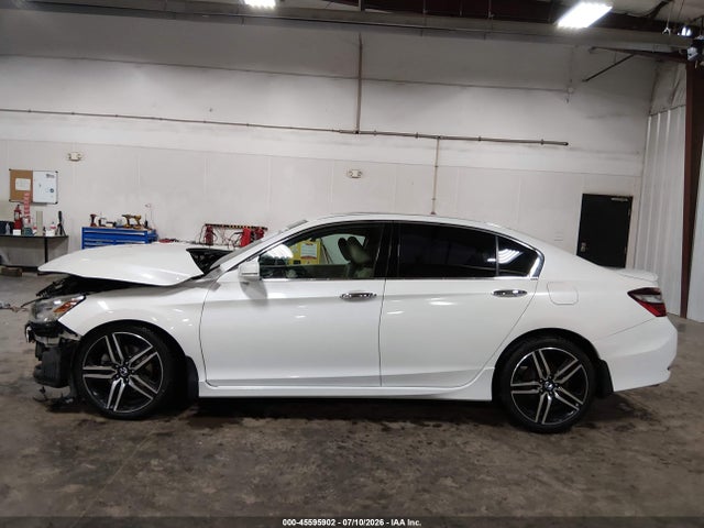 2017 Honda Accord Touring V6 მანქანა იყიდება აუქციონზე, vin: 1HGCR3F90HA012683, აუქციონის ნომერი: 45595902