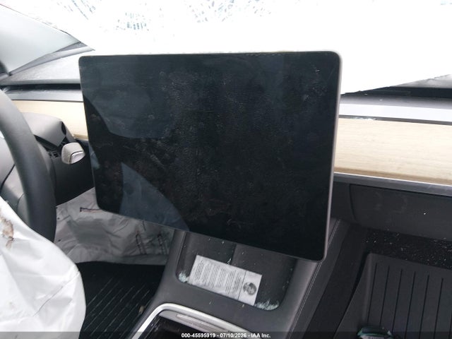 Продаж на аукціоні авто 2022 Tesla Model Y Long Range Dual Motor All-wheel Drive, vin: 7SAYGDEE2NF331801, номер лоту: 45595919
