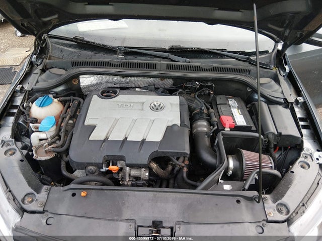 2013 Volkswagen Jetta 2.0l Tdi მანქანა იყიდება აუქციონზე, vin: 3VW3L7AJ9DM443638, აუქციონის ნომერი: 45595972