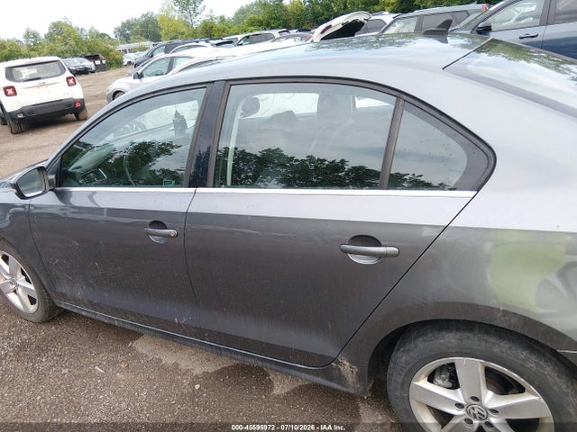 2013 Volkswagen Jetta 2.0l Tdi მანქანა იყიდება აუქციონზე, vin: 3VW3L7AJ9DM443638, აუქციონის ნომერი: 45595972