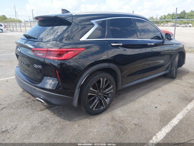 45595991 :رقم المزاد ، 3PCAJ5BAXMF105303 vin ، 2021 Infiniti Qx50 Luxe مزاد بيع
