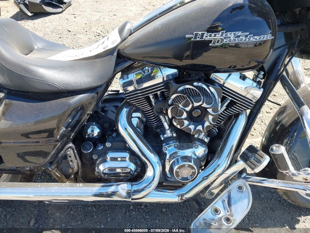 Harley-Davidson Flhx Street Glide 2016 1HD1KBM17GB685799 Image 8