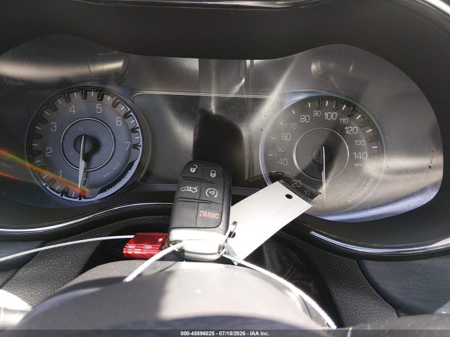 Продажа на аукционе авто 2015 Chrysler 200 S, vin: 1C3CCCBG9FN722163, номер лота: 45596025