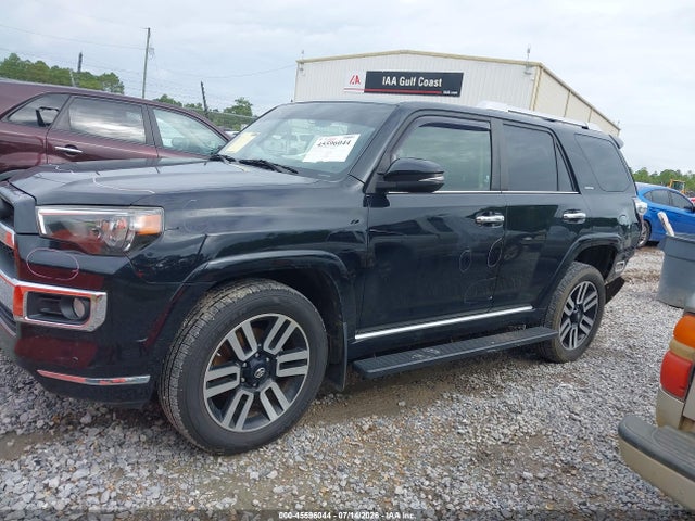 Toyota 4RUNNER SR5 2018 JTEBU5JR9J5586141 Image 15