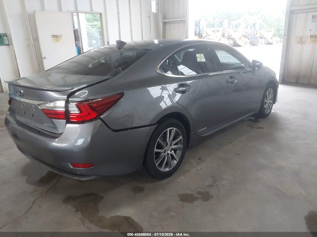 45596054 :رقم المزاد ، JTHBW1GG4H2144214 vin ، 2017 Lexus Es 300h مزاد بيع