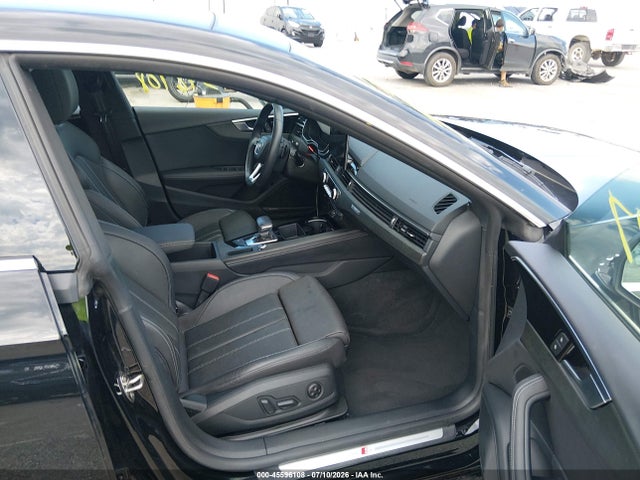 2022 Audi A5 Sportback Prestige 45 Tfsi S Line Quattro S Tronic მანქანა იყიდება აუქციონზე, vin: WAUEACF54NA022539, აუქციონის ნომერი: 45596108