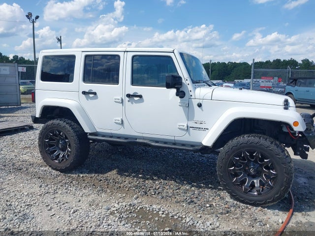1C4BJWEG8GL235317 Jeep Wrangler Unlimited Sahara