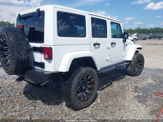 1C4BJWEG8GL235317 Jeep Wrangler Unlimited Sahara