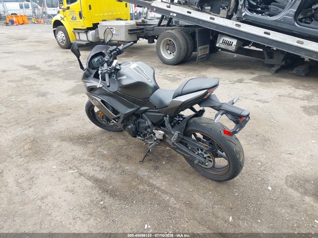 Aukcja sprzedaży 2023 Kawasaki Ex650 R, vin: ML5EXER15PDA87453, numer aukcji: 45596133