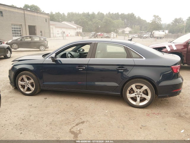 WAUBEGFF2KA117247 Audi A3 45 Premium
