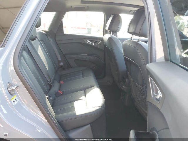 45596218 :رقم المزاد ، WA1ACBFZ7PP057708 vin ، 2023 Audi Q4 E-tron Premium 40 Rwd مزاد بيع
