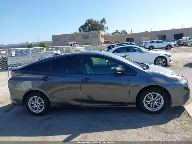 Toyota Prius Two 2017 JTDKBRFU0H3569541 Image 13