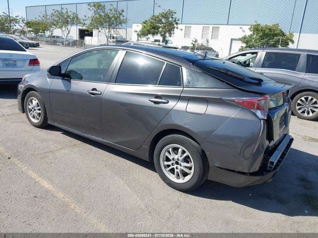 Toyota Prius Two 2017 JTDKBRFU0H3569541 Image 3