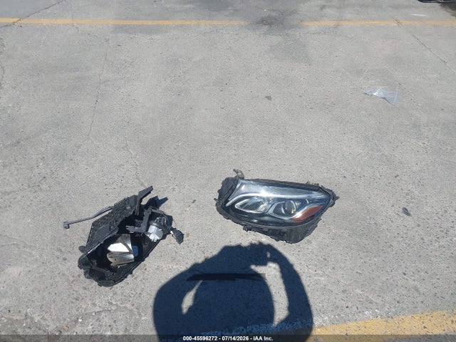 45596272 :رقم المزاد ، WDC0G4JB5K1000800 vin ، 2019 Mercedes-benz Glc 300 مزاد بيع