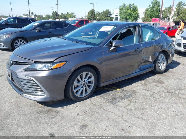 4T1R11AK6RU881704 Toyota CAMRY LE