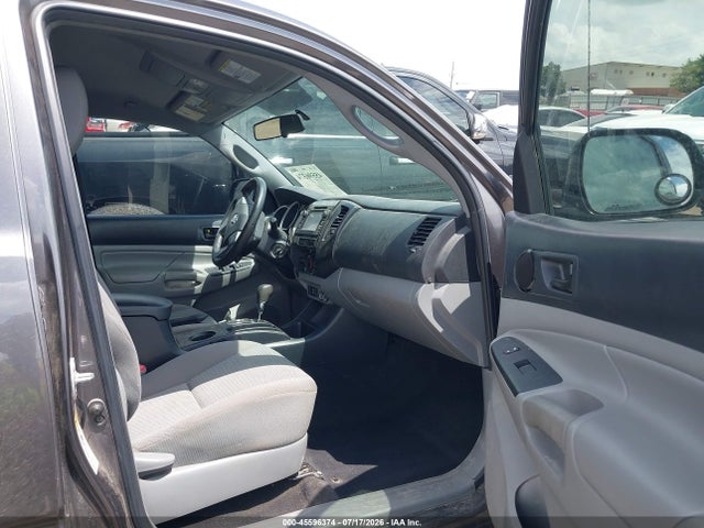 2013 Toyota Tacoma Base V6 მანქანა იყიდება აუქციონზე, vin: 5TFLU4EN2DX052157, აუქციონის ნომერი: 45596374