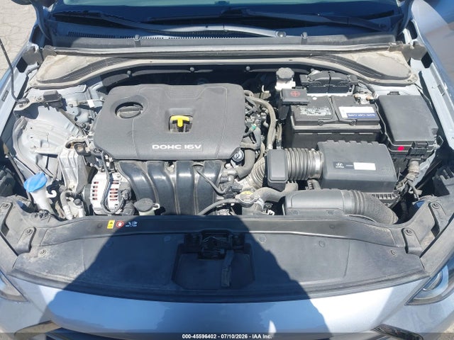 Hyundai Elantra Limited 2017 5NPD84LF7HH087735 Image 10