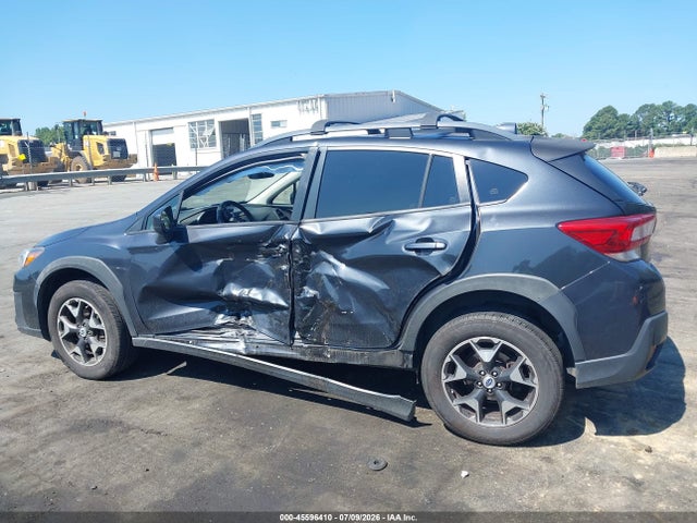 45596410 :رقم المزاد ، JF2GTABCXJH205056 vin ، 2018 Subaru Crosstrek 2.0i Premium مزاد بيع