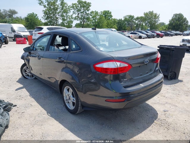 2018 Ford Fiesta Se მანქანა იყიდება აუქციონზე, vin: 3FADP4BJ6JM108931, აუქციონის ნომერი: 45596422