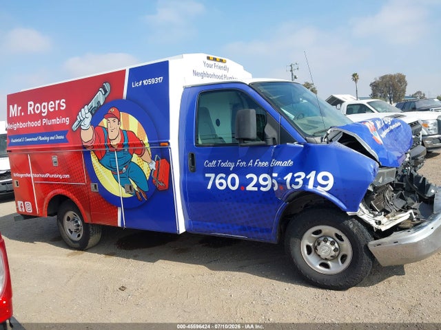 Chevrolet Express Cutaway 3500 2015 1GB0G2CG0F1274953 Image 13