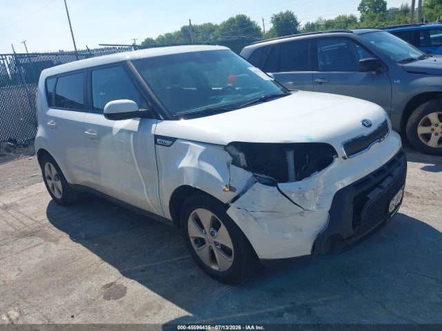Продаж на аукціоні авто 2015 Kia Soul, vin: KNDJN2A27F7206224, номер лоту: 45596435