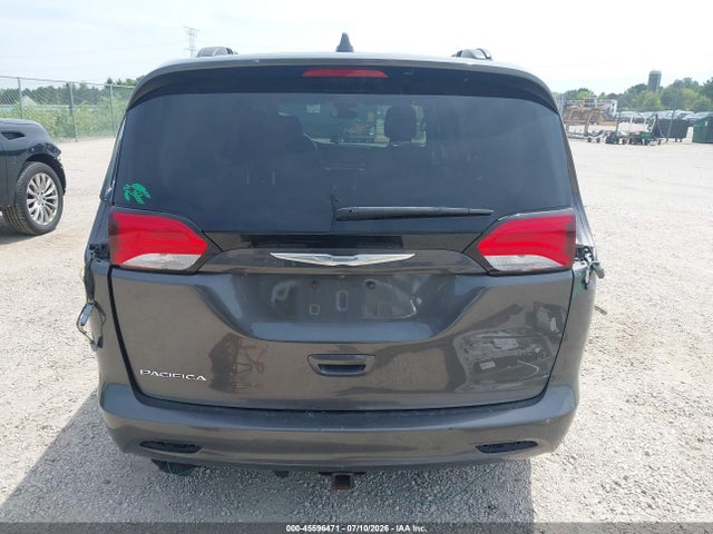 Продаж на аукціоні авто 2017 Chrysler Pacifica Touring, vin: 2C4RC1DG0HR695187, номер лоту: 45596471