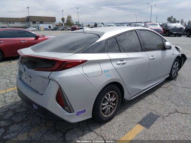 Toyota Prius Prime Plus 2019 JTDKARFP7K3108387 Image 4