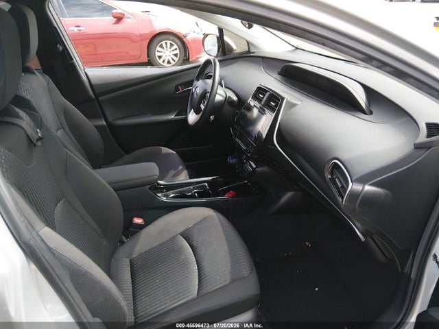 Toyota Prius Prime Plus 2019 JTDKARFP7K3108387 Image 5