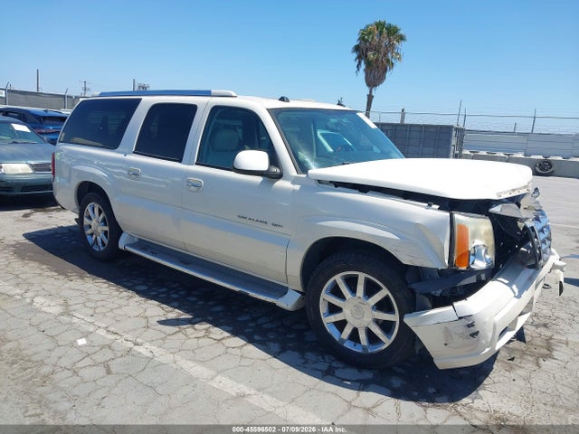 Продаж на аукціоні авто 2004 Cadillac Escalade Esv Platinum Edition, vin: 3GYFK66N34G340040, номер лоту: 45596502