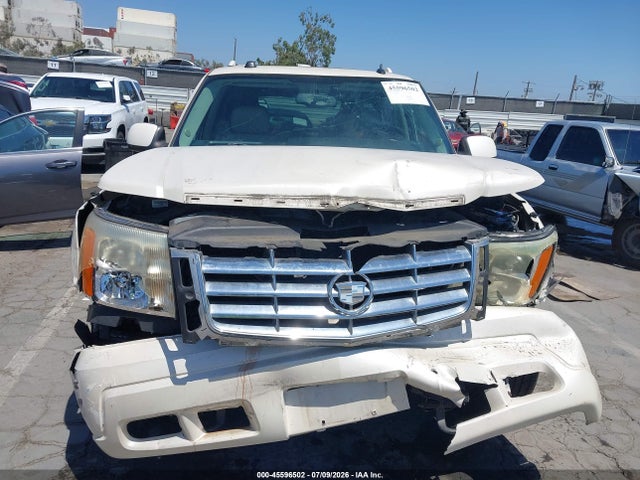 Продаж на аукціоні авто 2004 Cadillac Escalade Esv Platinum Edition, vin: 3GYFK66N34G340040, номер лоту: 45596502