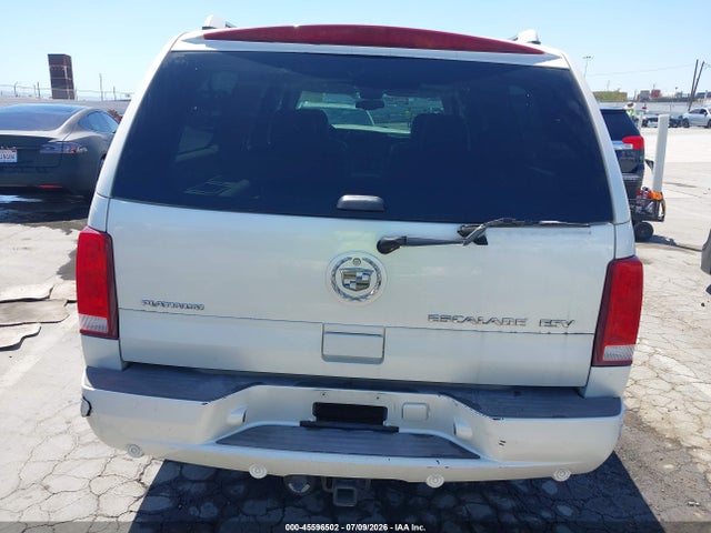 Продаж на аукціоні авто 2004 Cadillac Escalade Esv Platinum Edition, vin: 3GYFK66N34G340040, номер лоту: 45596502