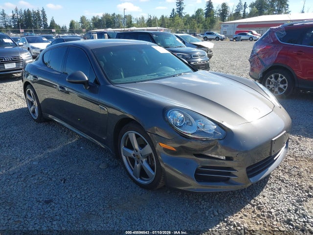 2015 WP0AA2A75FL001290 main image
