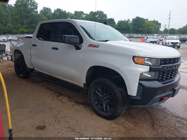 Auction sale of the 2021 Chevrolet Silverado 1500 4wd  Short Bed Custom Trail Boss, vin: 3GCPYCEF2MG419572, lot number: 45596548
