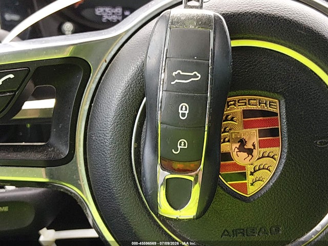Продажа на аукционе авто 2017 Porsche Macan, vin: WP1AA2A50HLB02902, номер лота: 45596569