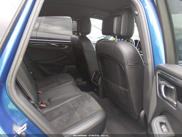 Продажа на аукционе авто 2017 Porsche Macan, vin: WP1AA2A50HLB02902, номер лота: 45596569