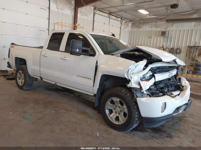 Auction sale of the 2018 Chevrolet Silverado 1500 2lt, vin: 1GCVKREC6JZ198099, lot number: 45596570