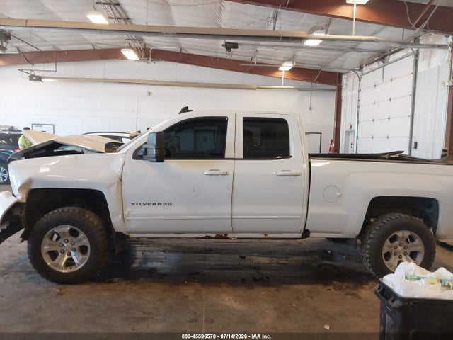 Продаж на аукціоні авто 2018 Chevrolet Silverado 1500 2lt, vin: 1GCVKREC6JZ198099, номер лоту: 45596570
