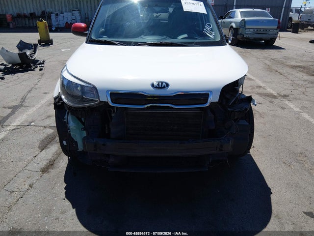 KIA SOUL + 2016 KNDJP3A5XG7318981 Image 6