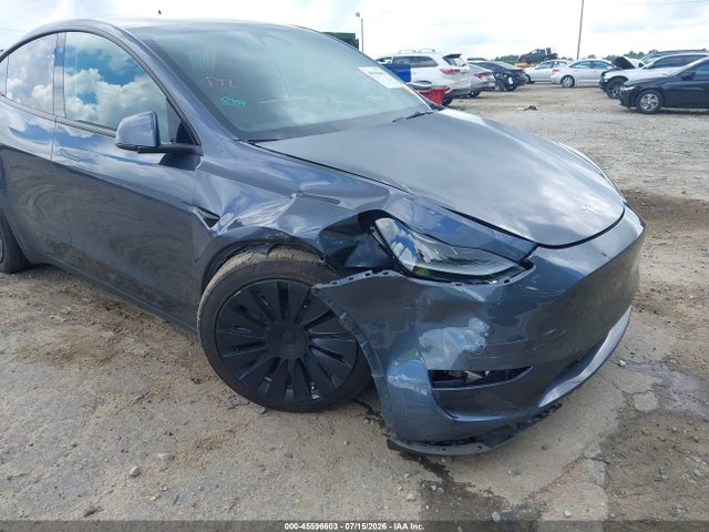 Продаж на аукціоні авто 2023 Tesla Model Y Awd/long Range Dual Motor All-wheel Drive, vin: 7SAYGDEE7PF707251, номер лоту: 45596603