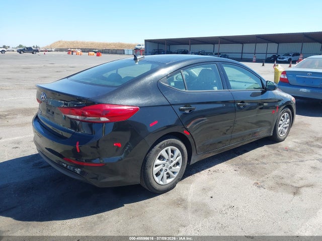 Hyundai ELANTRA SE 2017 5NPD74LF3HH153216 Image 4