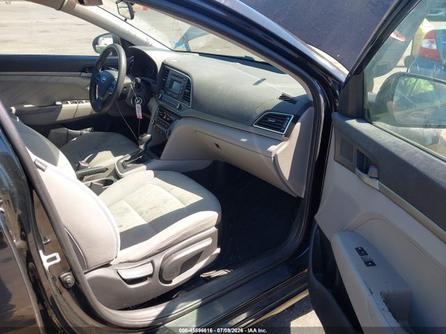 Hyundai ELANTRA SE 2017 5NPD74LF3HH153216 Image 5