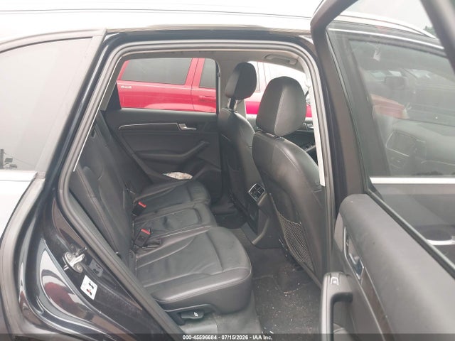 Audi Q5 2.0t Premium 2017 WA1C2AFP2HA096473 Image 8